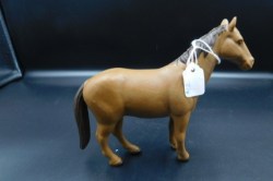 broder brown horse a